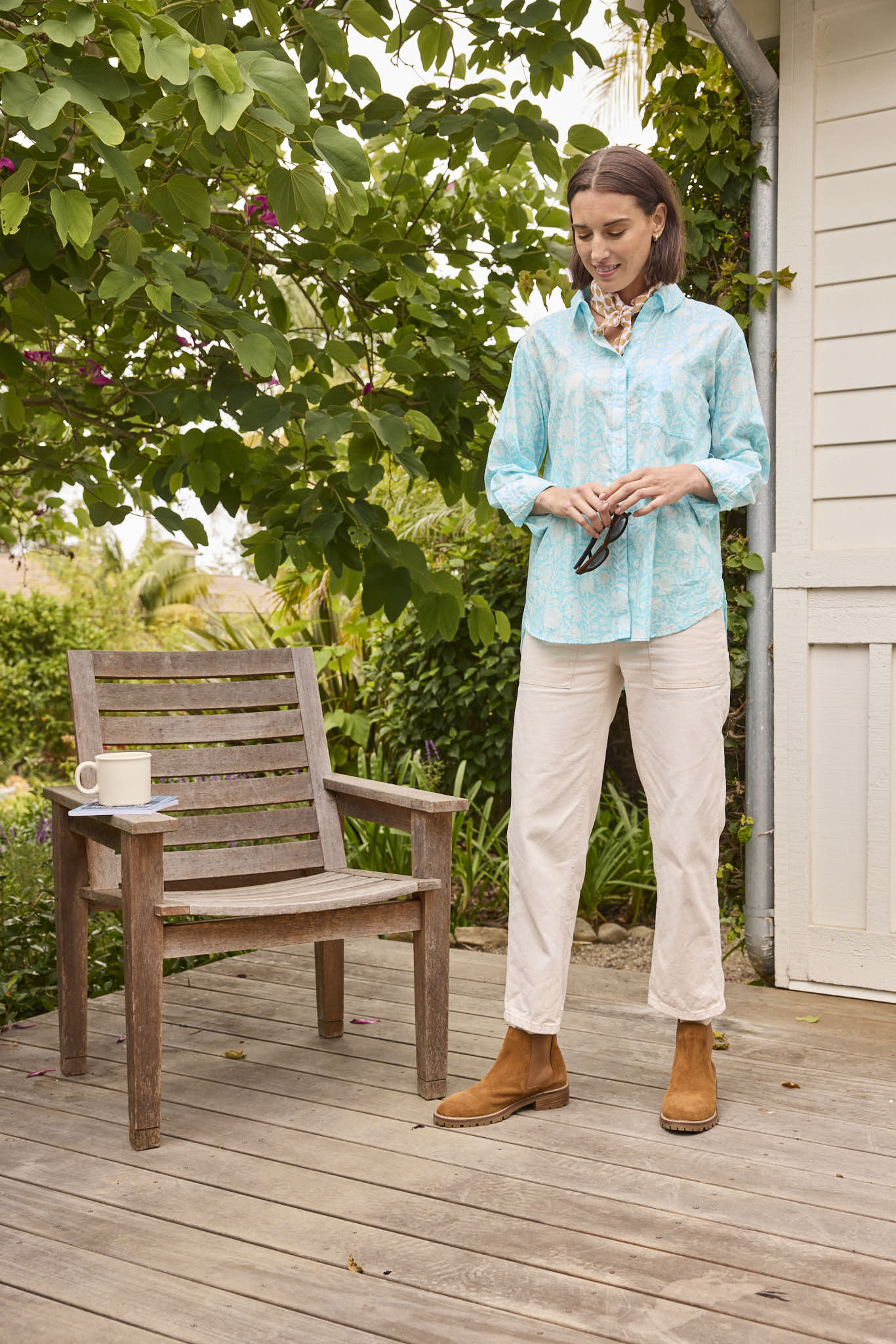 Good Boyfriend Shirt - Capri Floral Cerulean