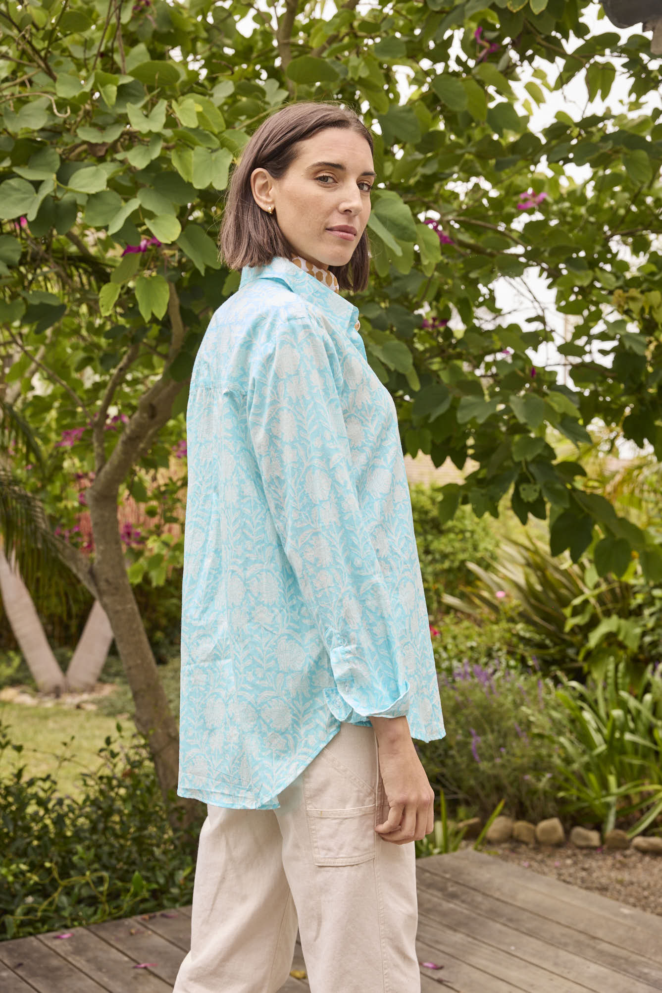 Good Boyfriend Shirt - Capri Floral Cerulean