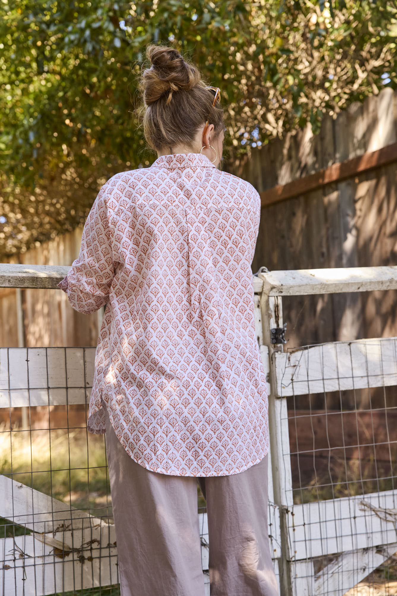 Good Boyfriend Shirt - Sunflower in Desert Flower