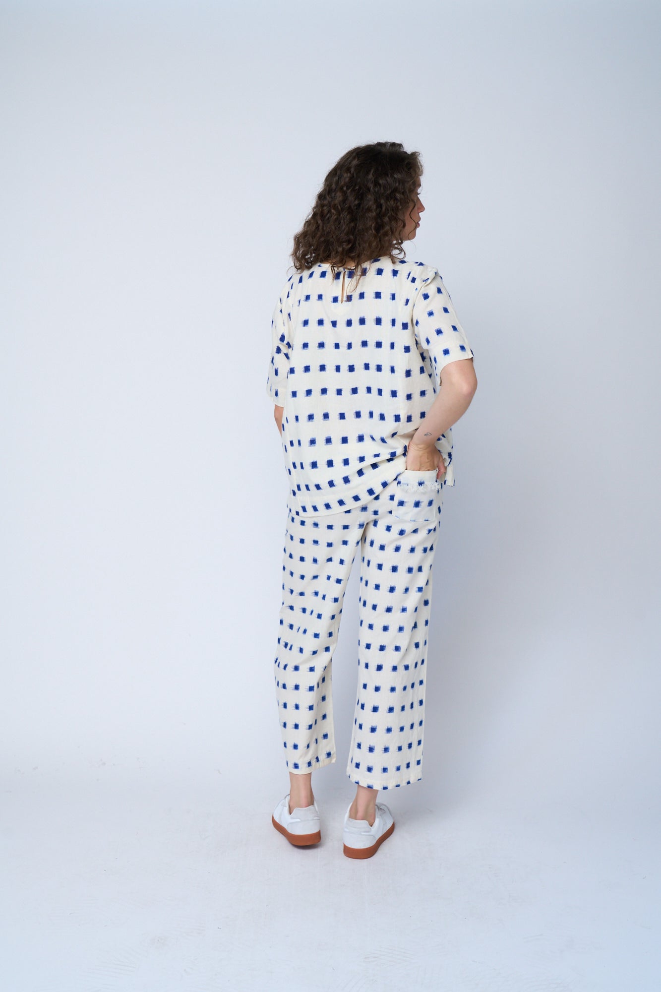 Mare Boxy Cropped Shirt Ikat Squares Natural Cobalt