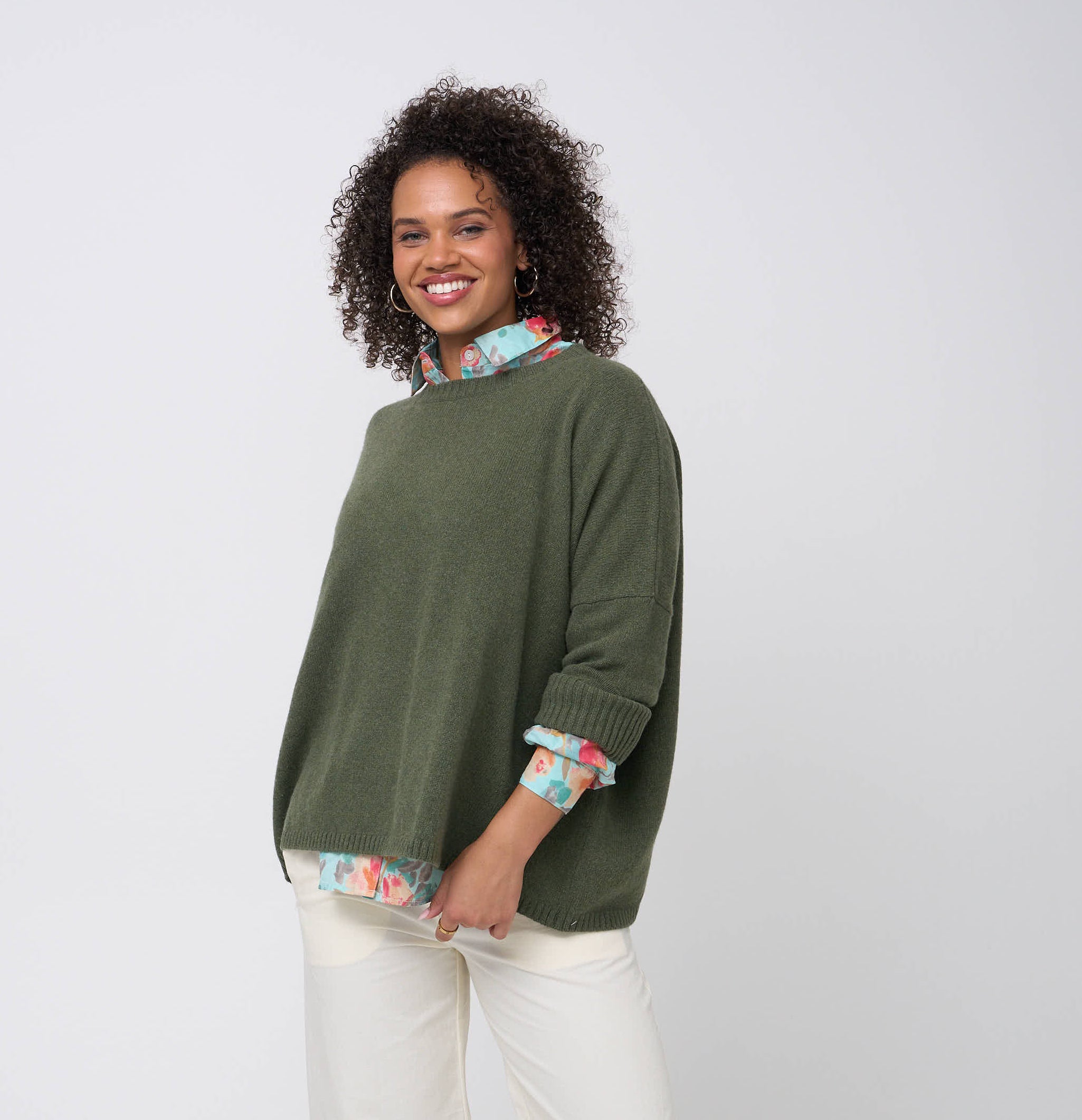 Nantucket Boxy Recycled Cashmere Sweater - Olive Oil