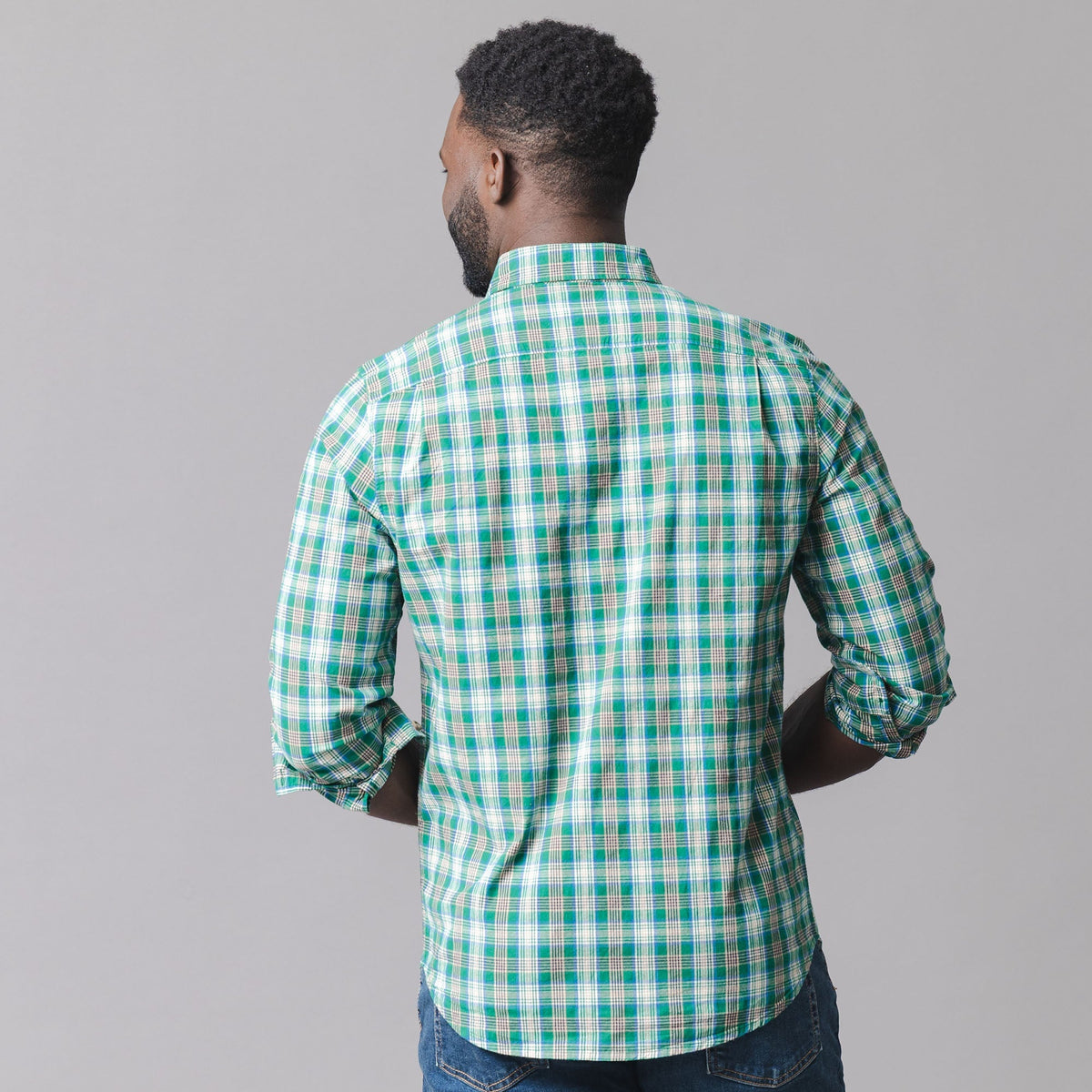 Organic Stretch Poplin Shirt in Green Classic Plaid — detail view