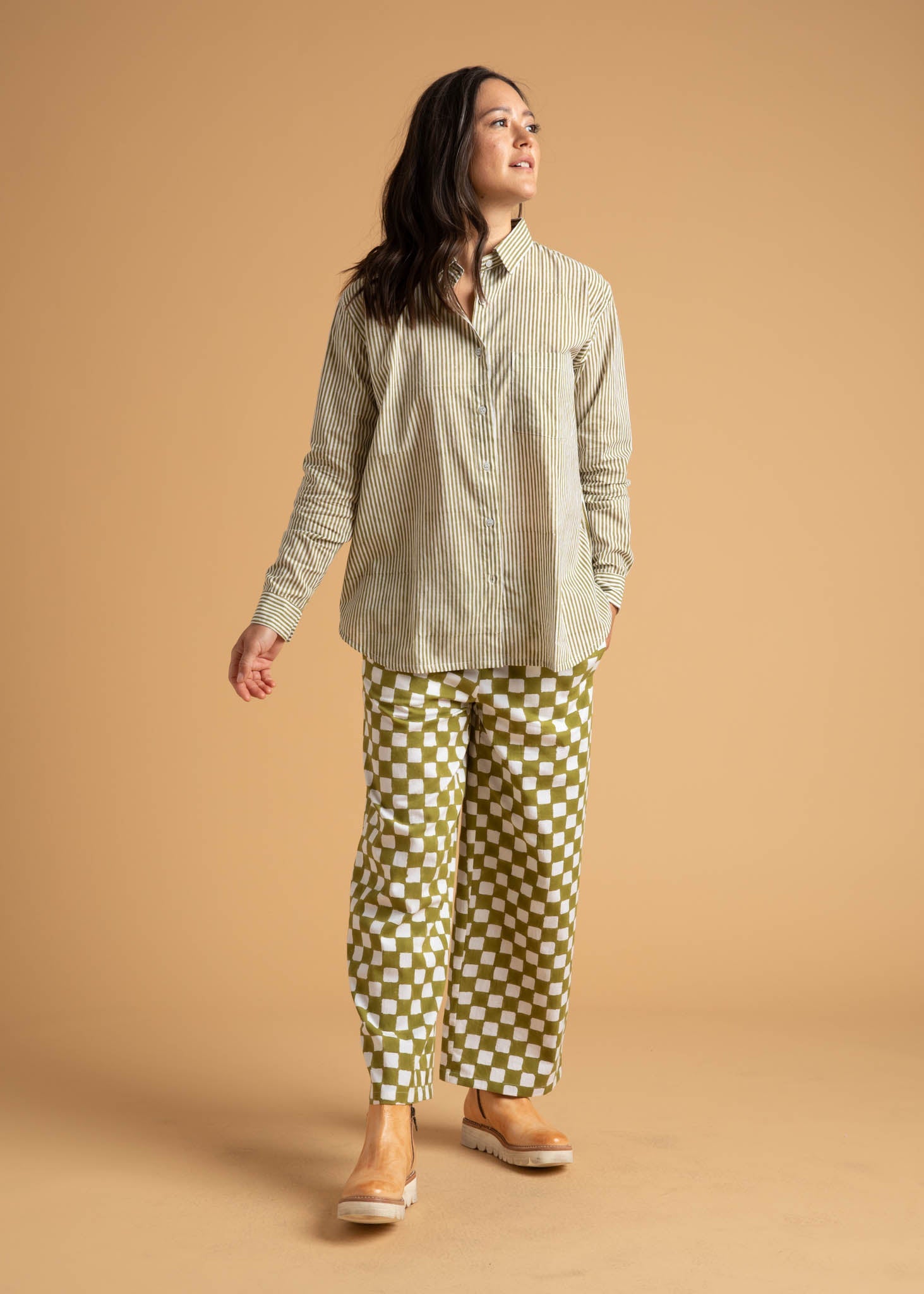 Good Boyfriend Shirt - Menswear Stripe Olive Oil