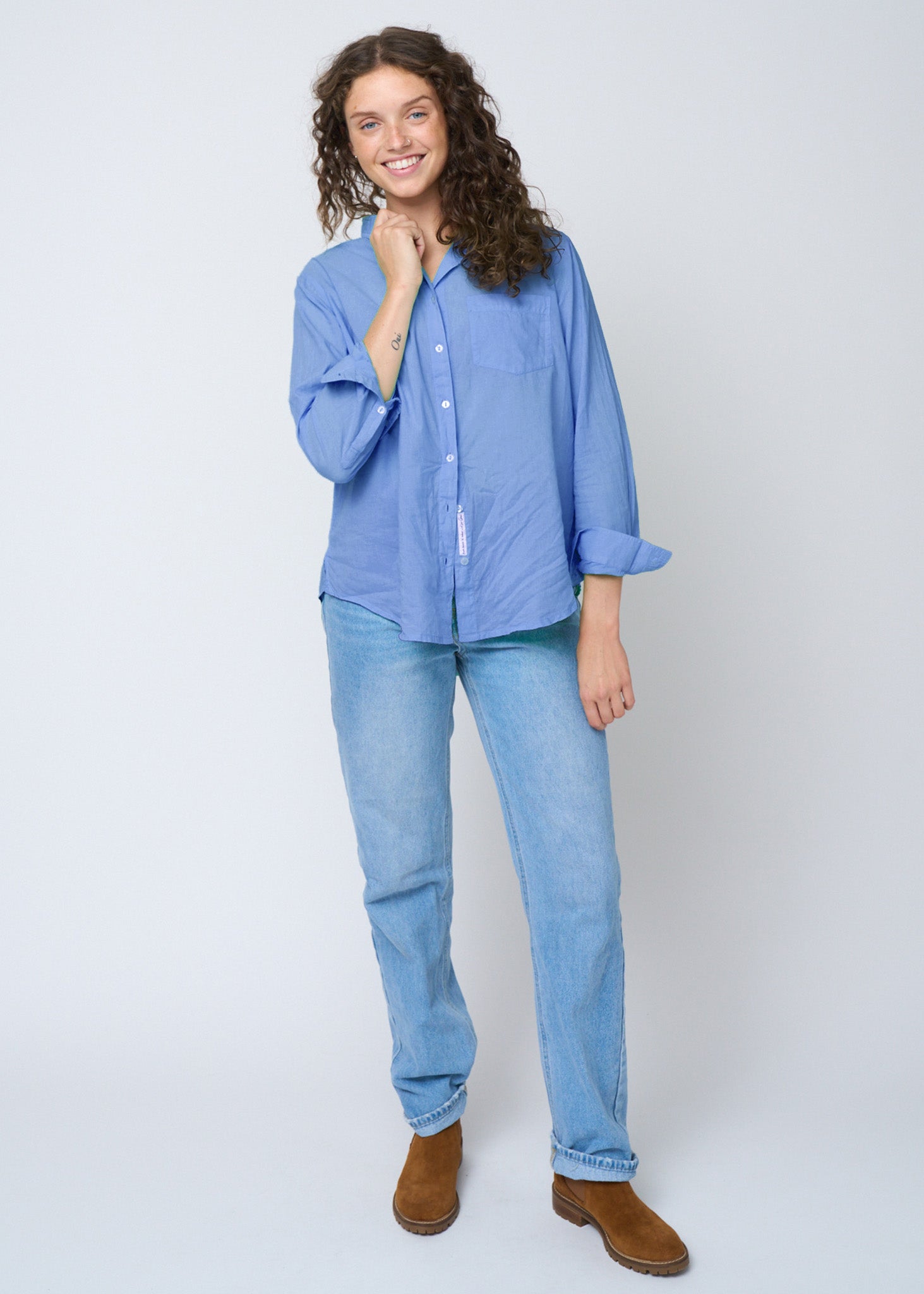Good Boyfriend Shirt - Bluebird