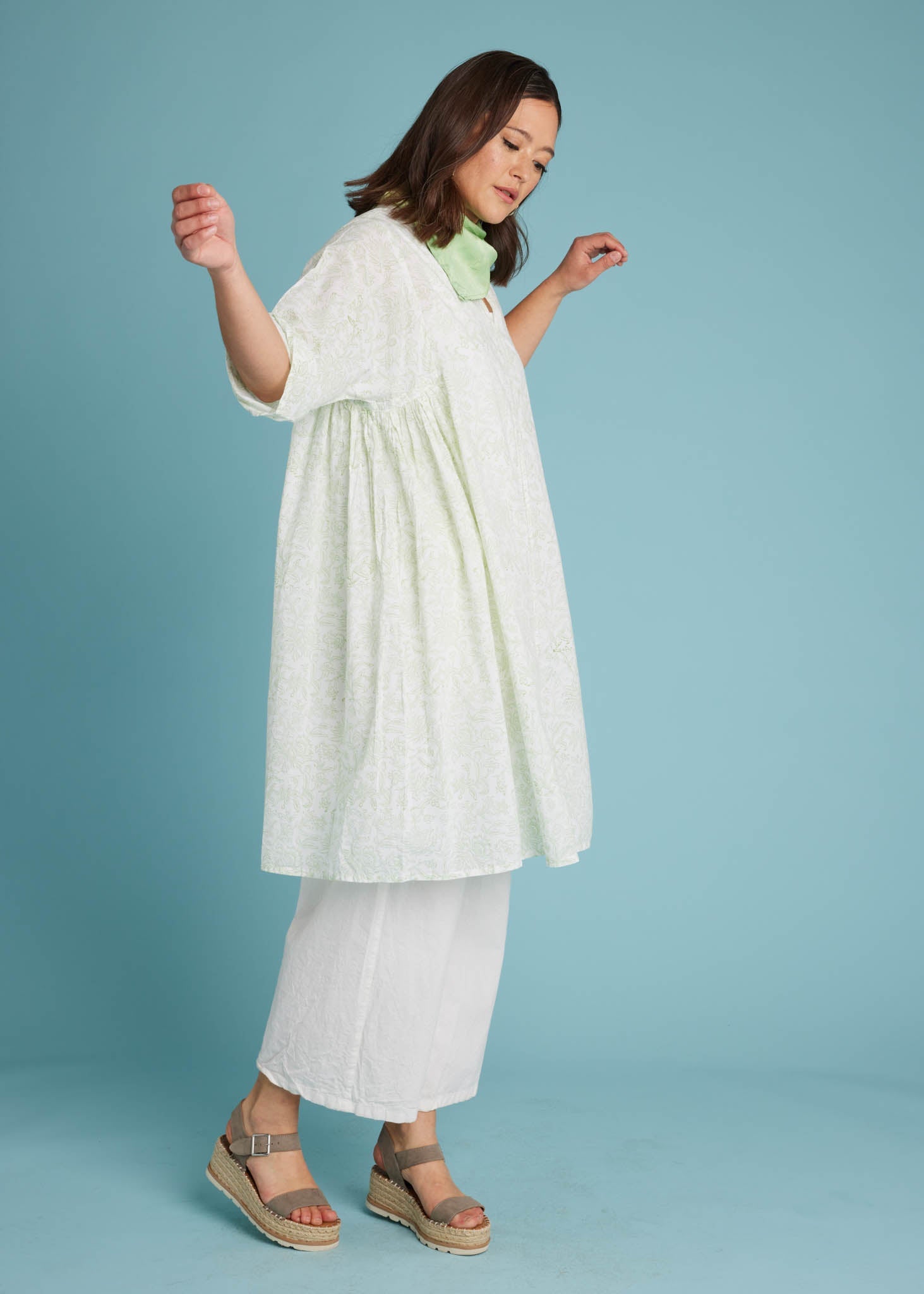 Sunshine Coast Caftan - Floral Toile Grass Green