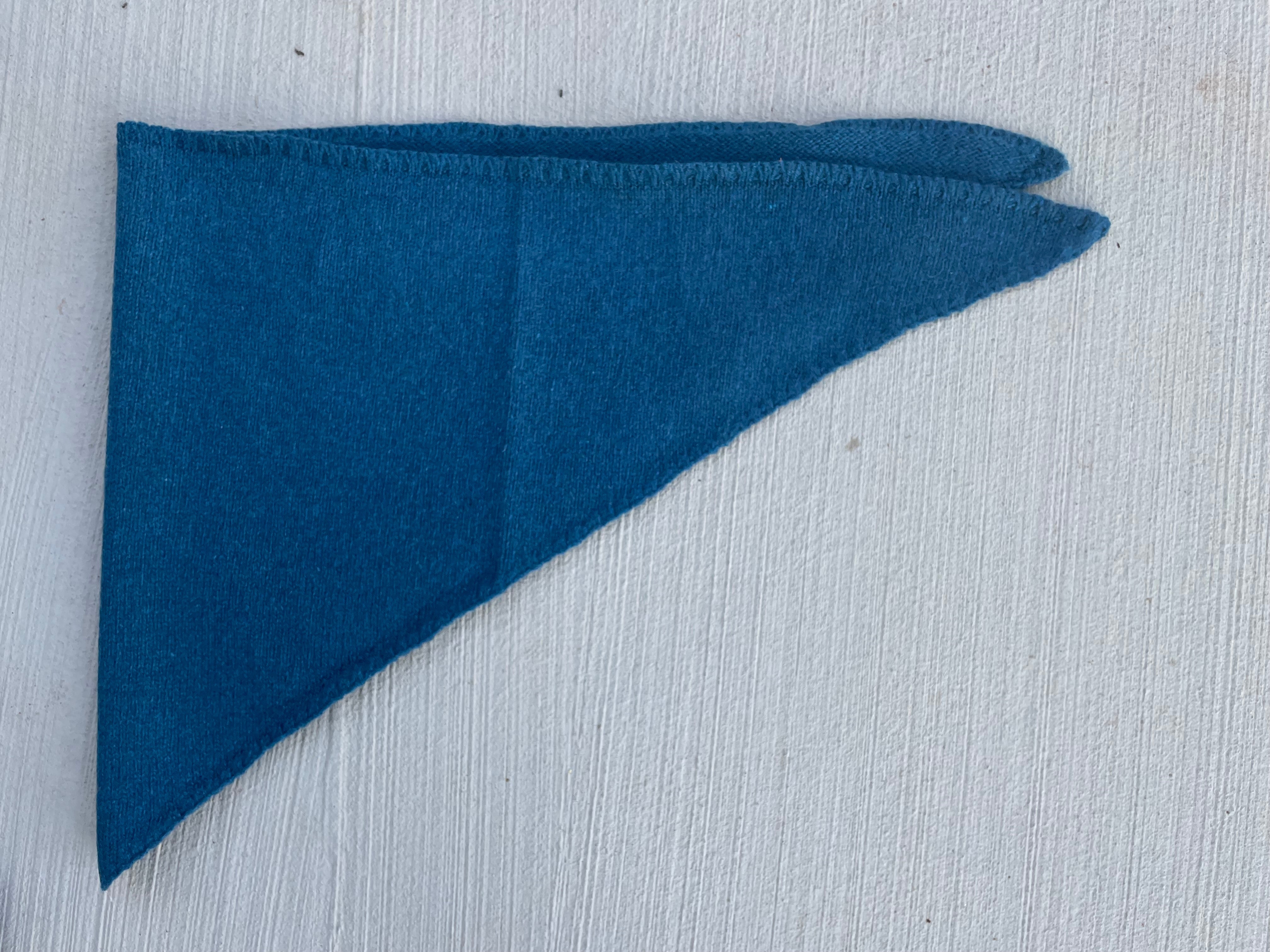 Newport Triangle Recycled Cashmere Scarf - French Teal