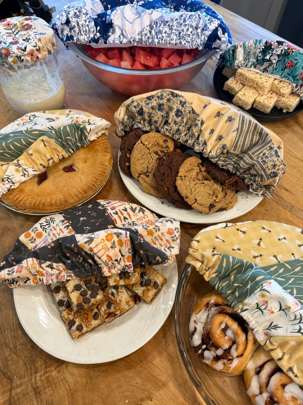 Cotton bowl cover over a pie plate — plastic-free, Five Oaks Farm