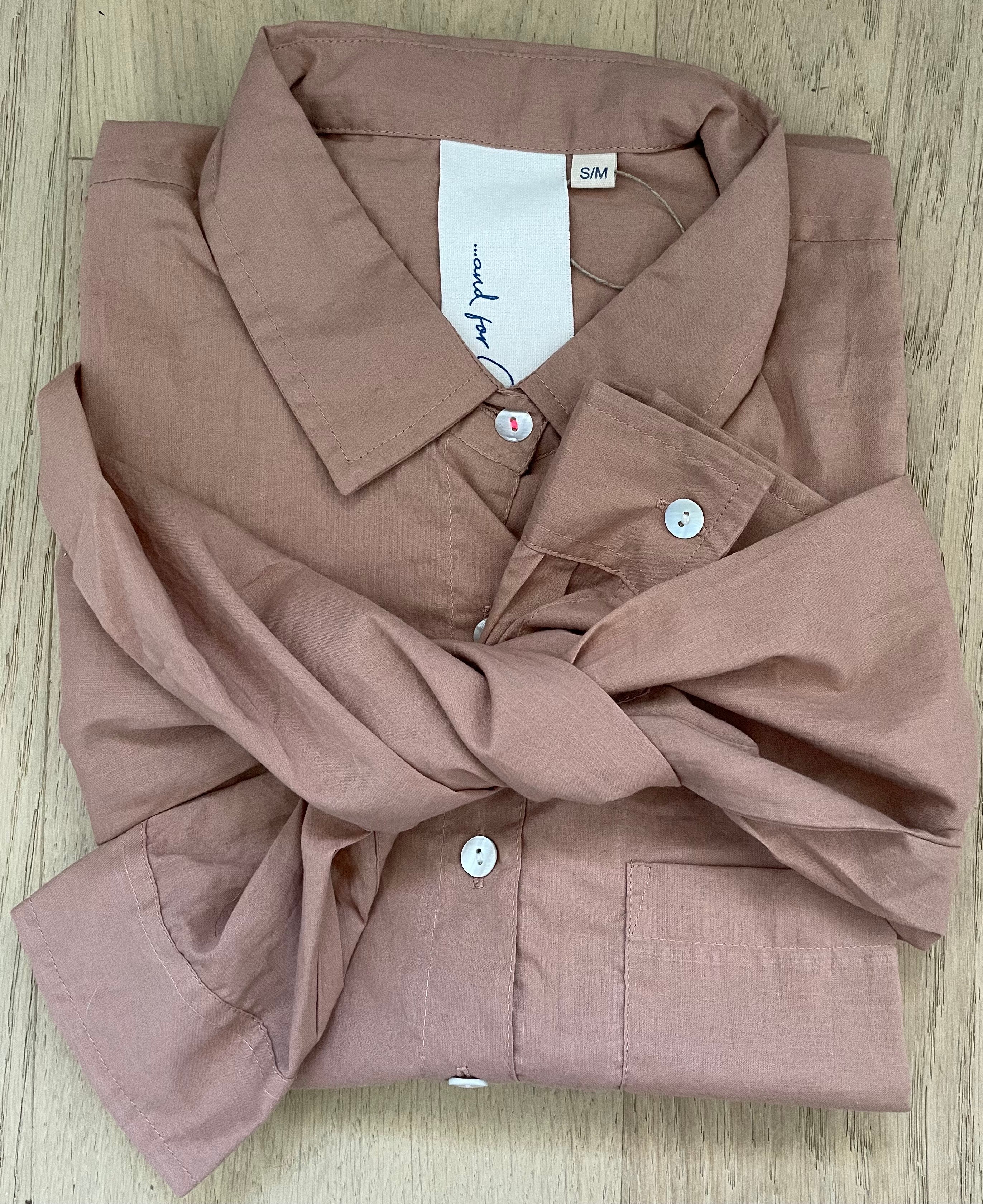 Good Boyfriend Shirt - Mocha