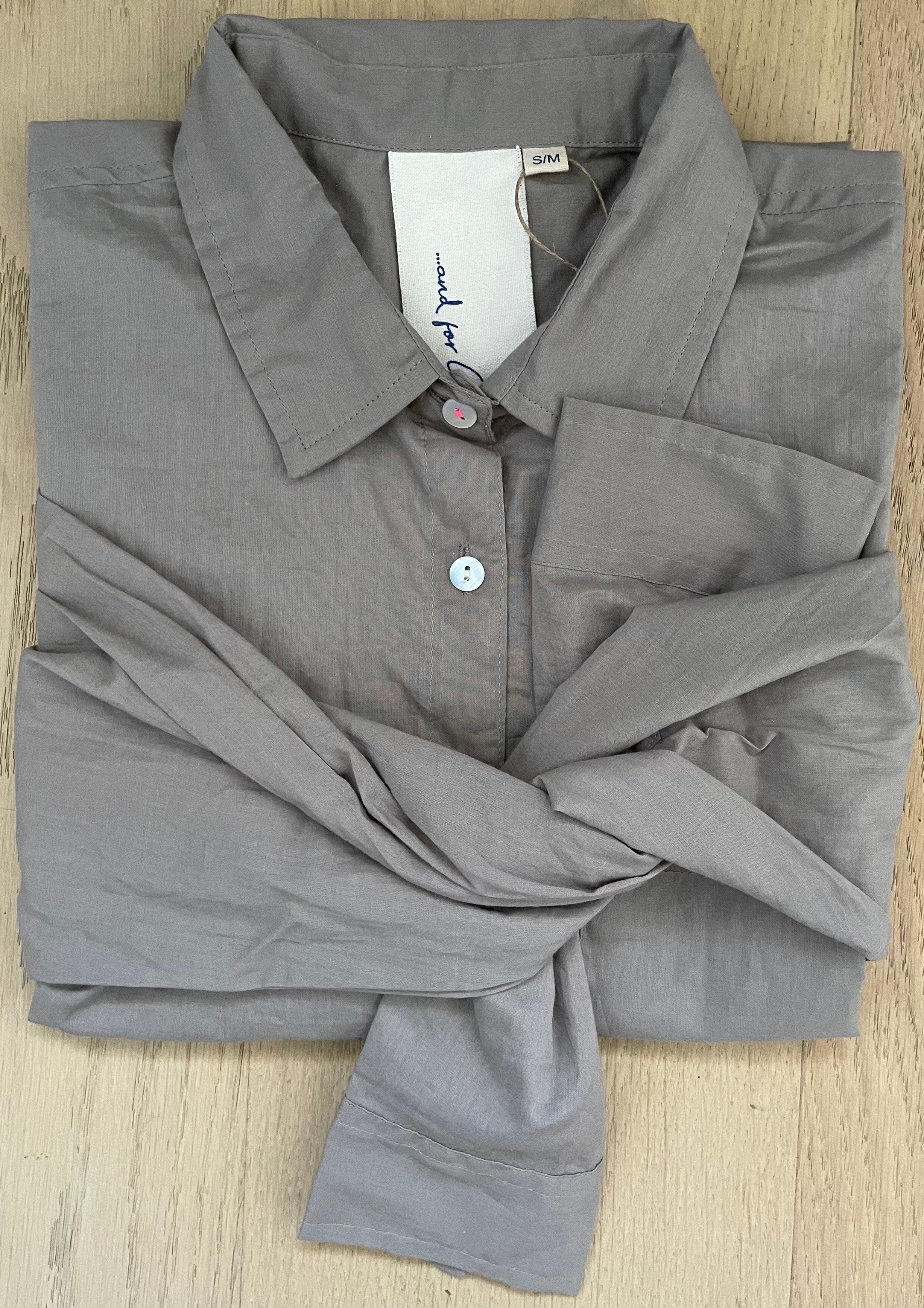 Good Boyfriend Shirt - Dove Grey