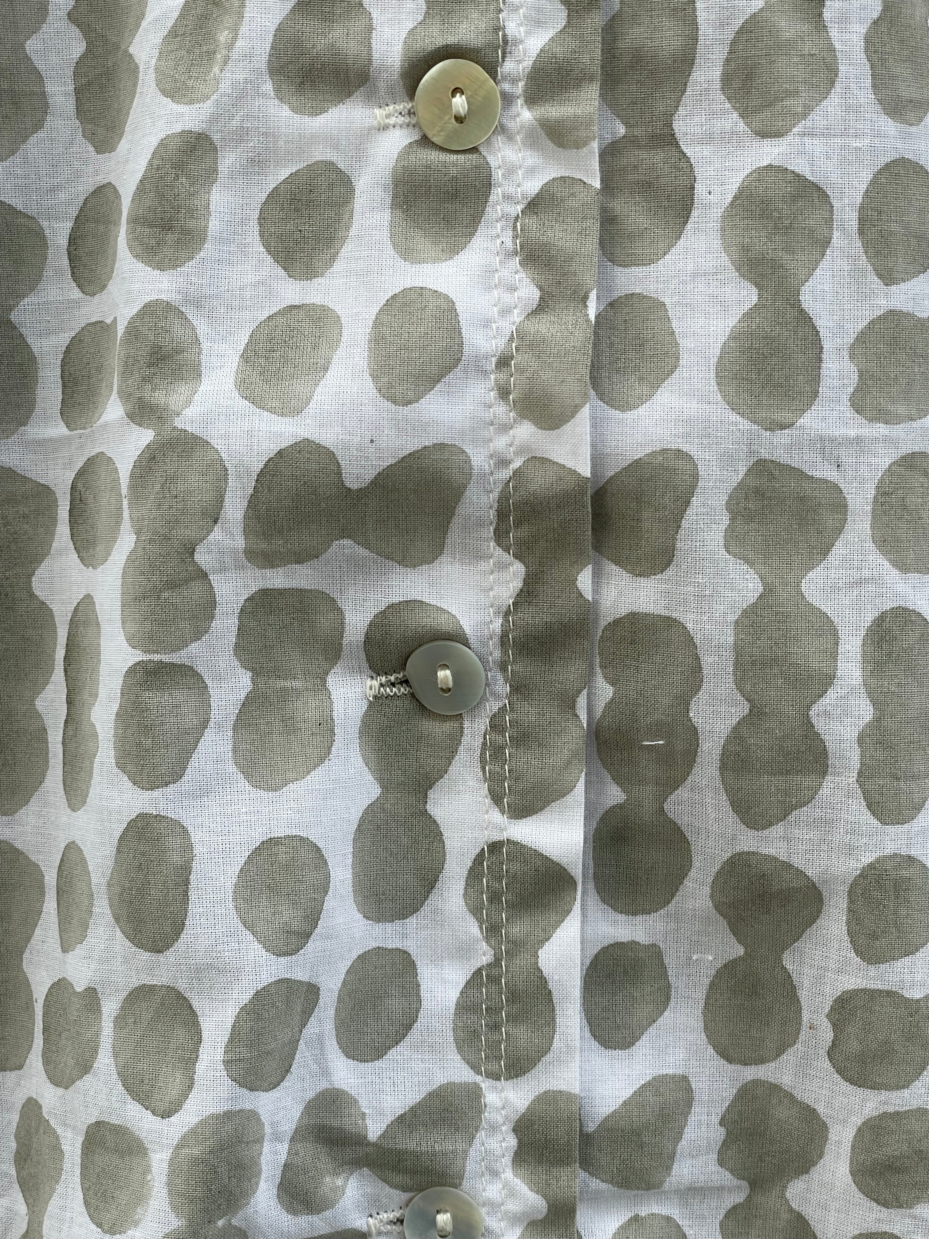 Relaxed Boyfriend Shirt Messy Dot - Dove Grey