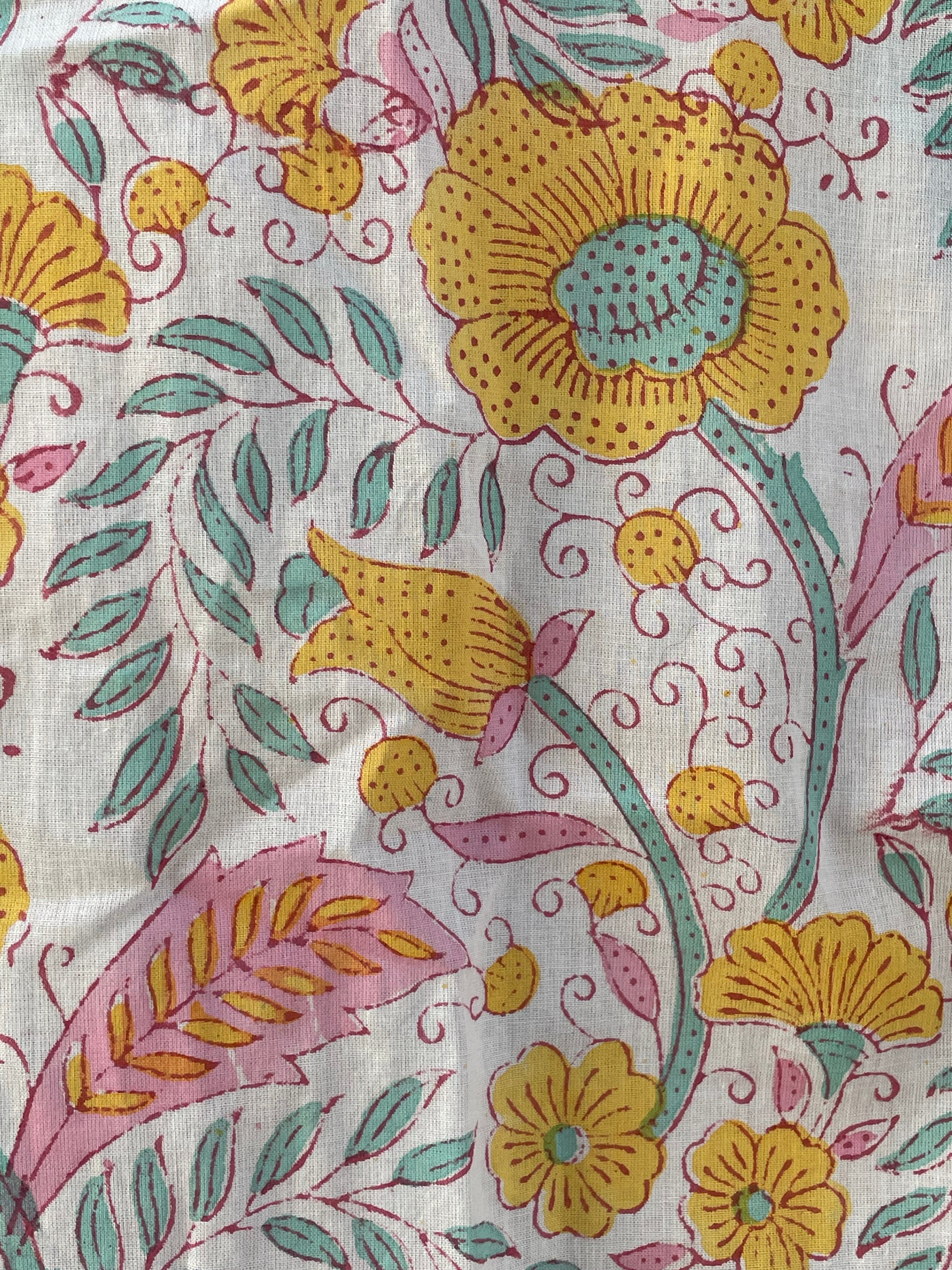 Good Boyfriend Shirt - Somerset Floral