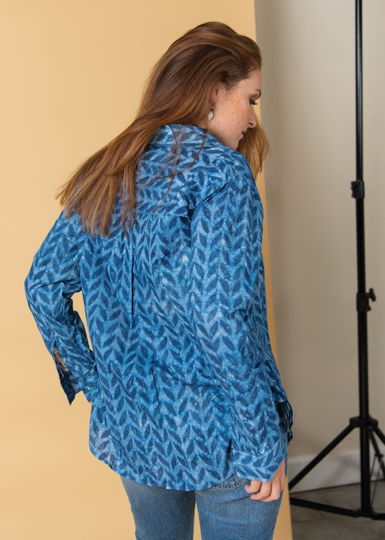 Good Boyfriend Shirt - Indigo Chevron