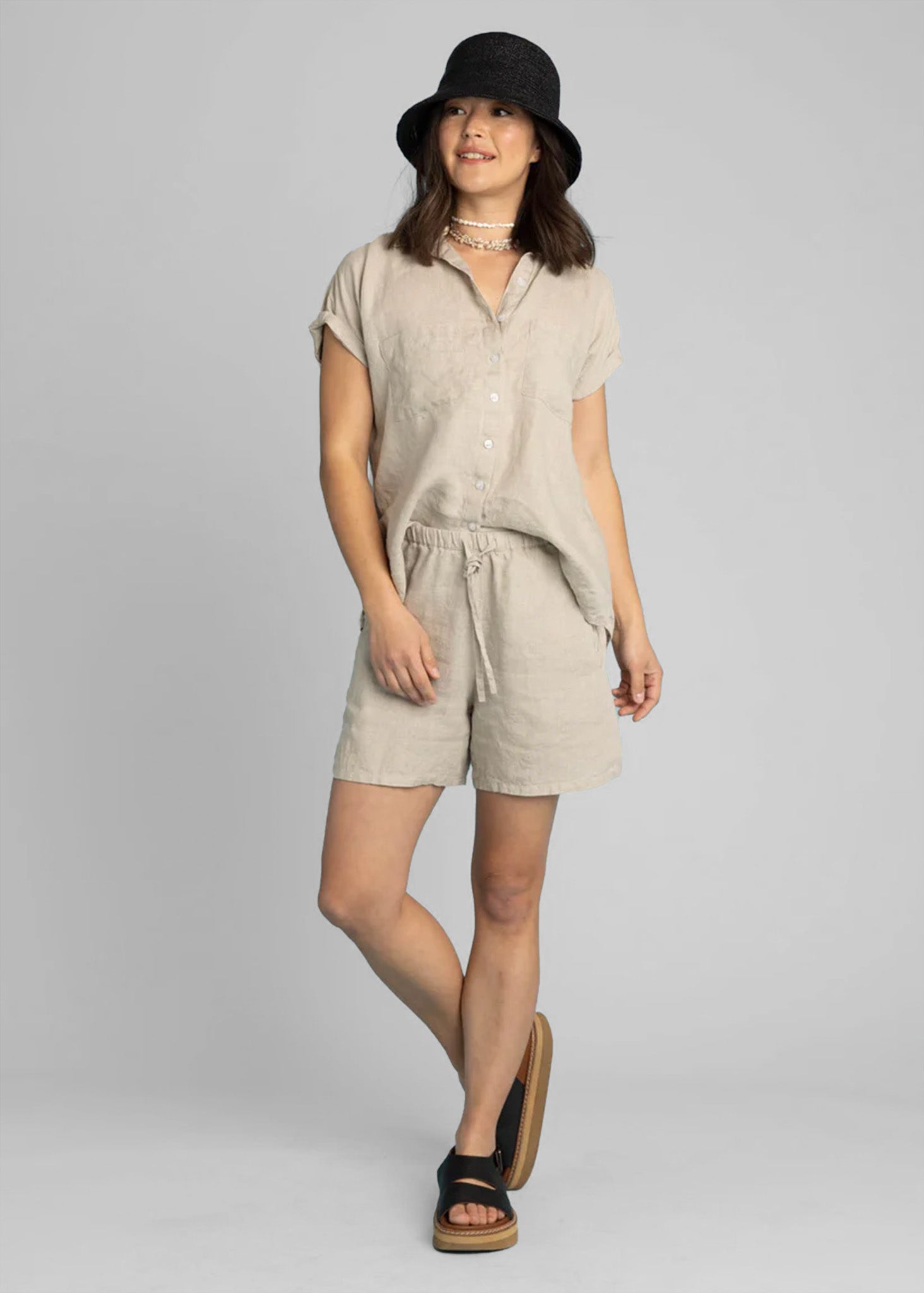 Shore Shorts  - Linen Natural Tan