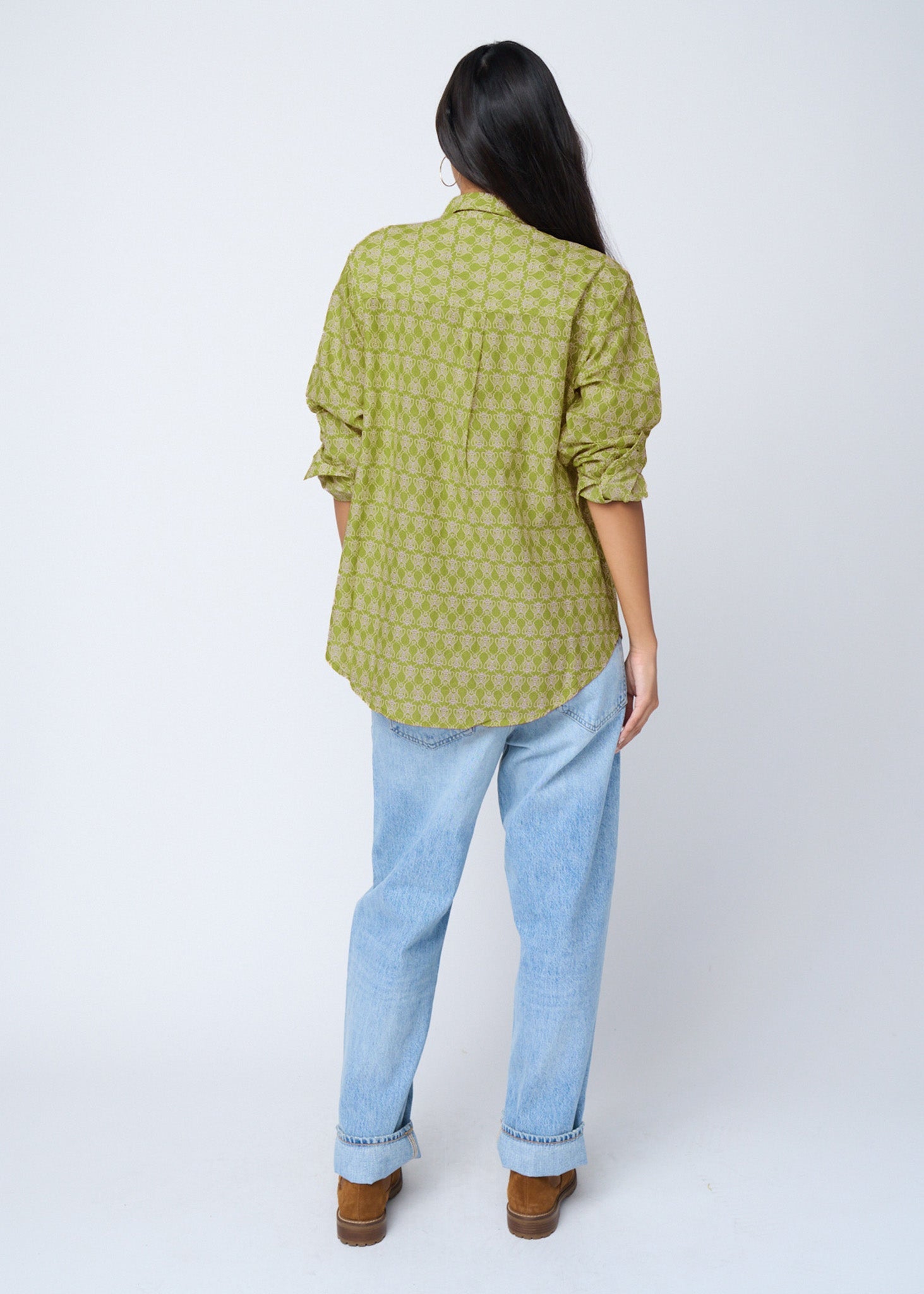 Good Boyfriend Shirt - Bee Happy Olive