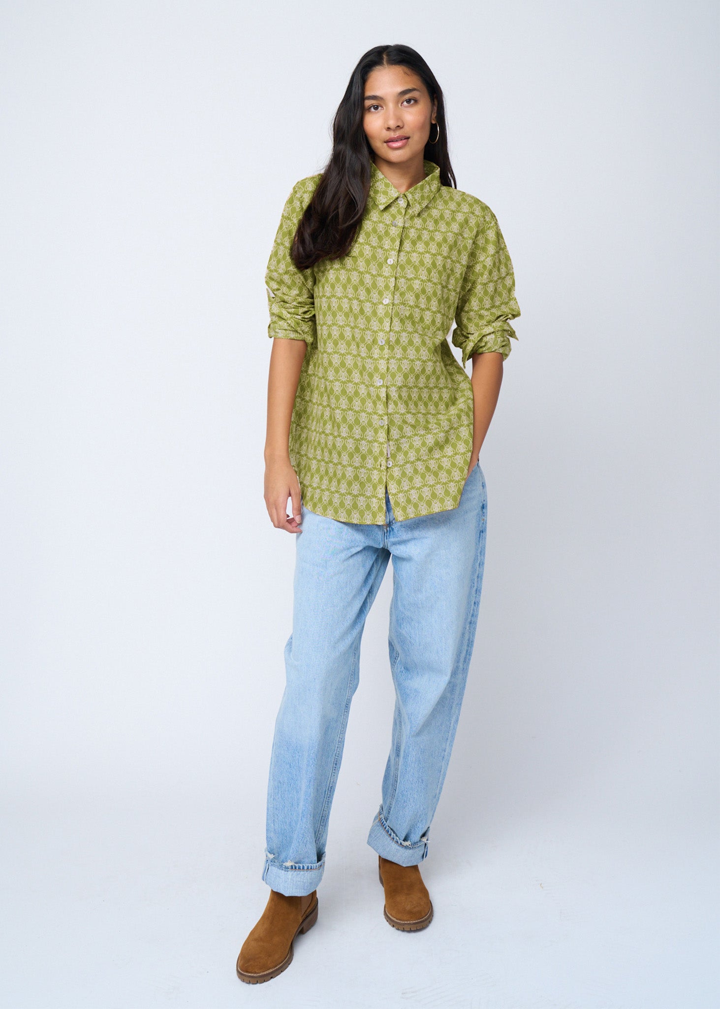 Good Boyfriend Shirt - Bee Happy Olive