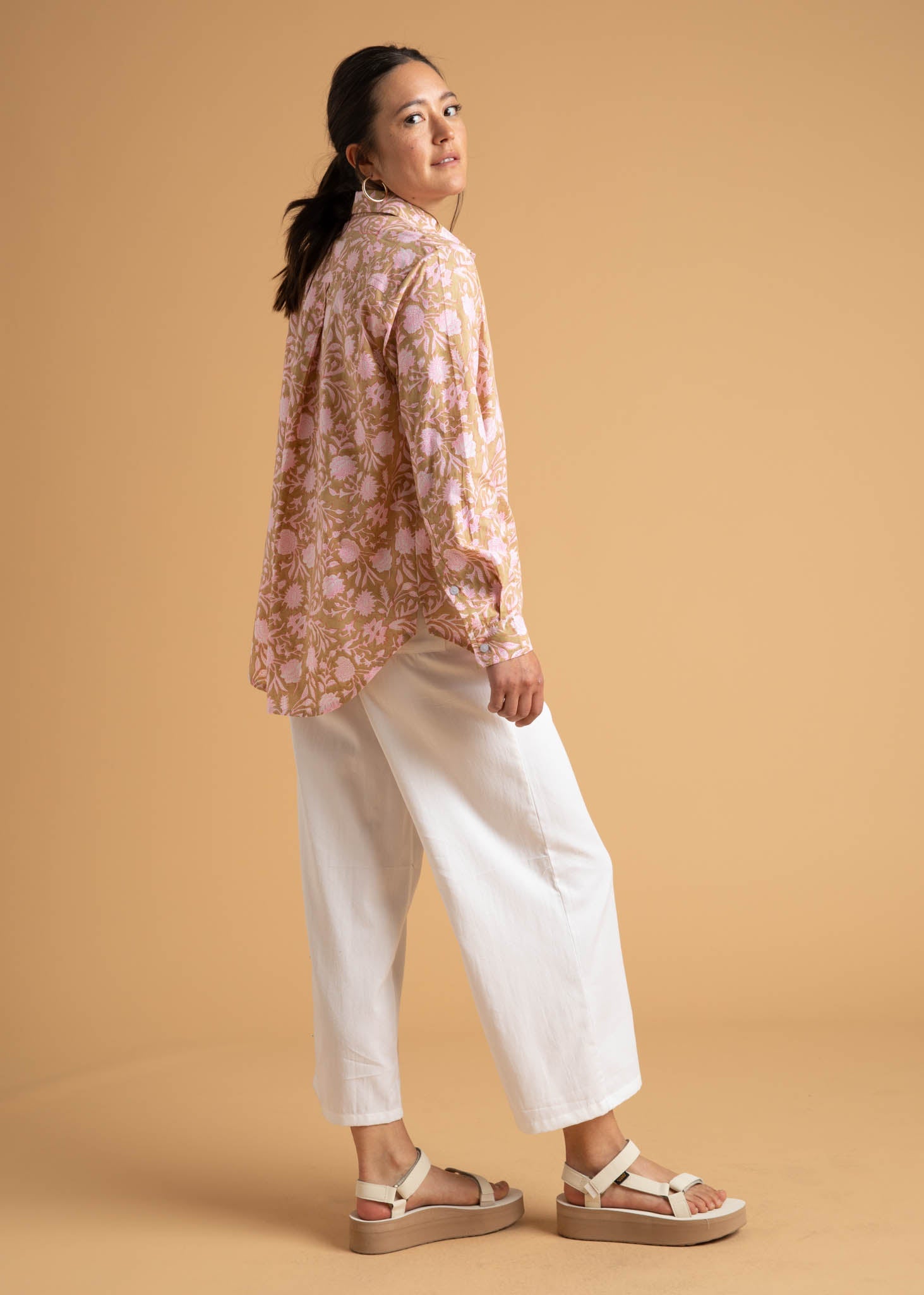 Good Boyfriend Shirt - Floral Escape Baked Clay & Neon Pink