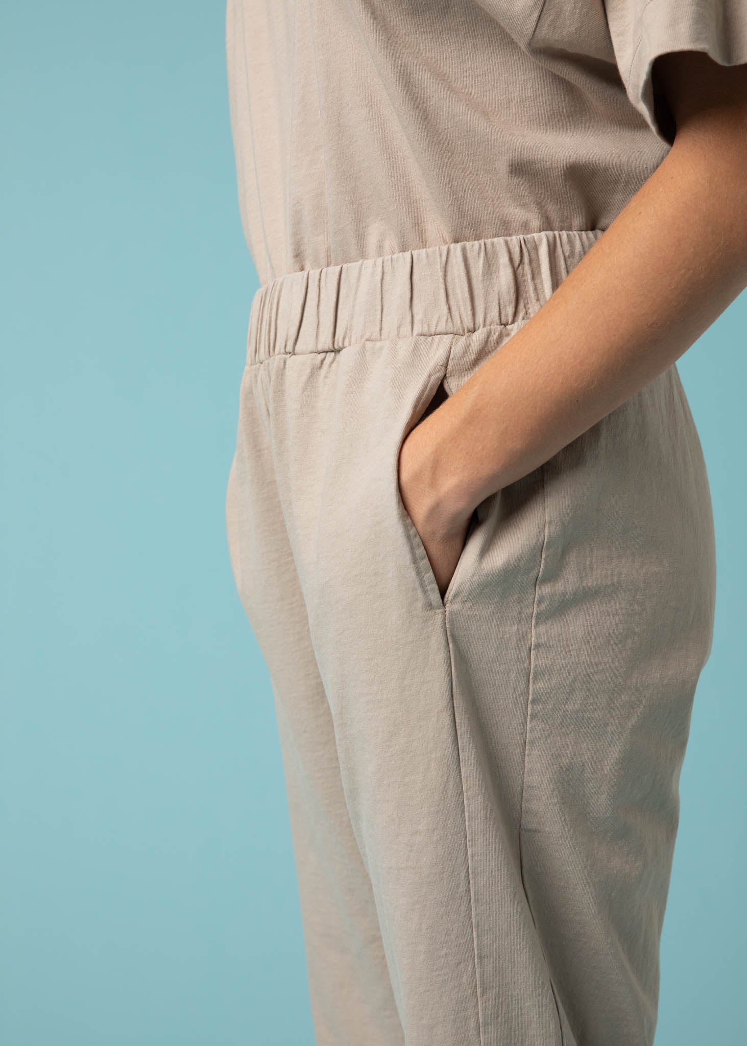Daybreak Pant - Pebble