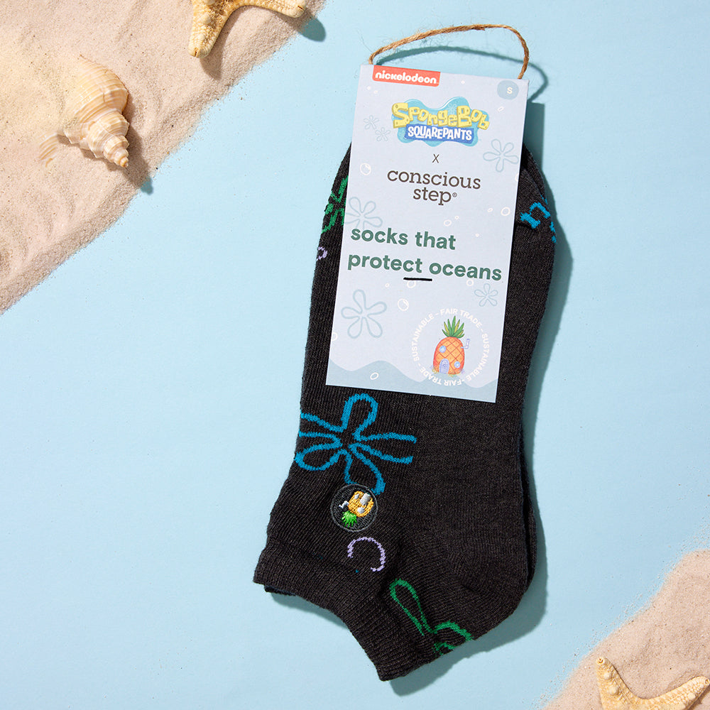 Gray SpongeBob flower-cloud organic cotton ankle socks — Conscious Step