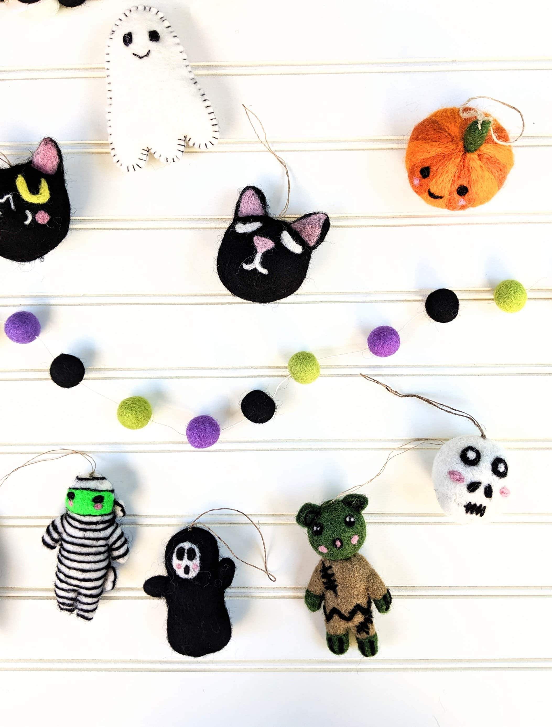 Hocus Pocus - Eco Garland