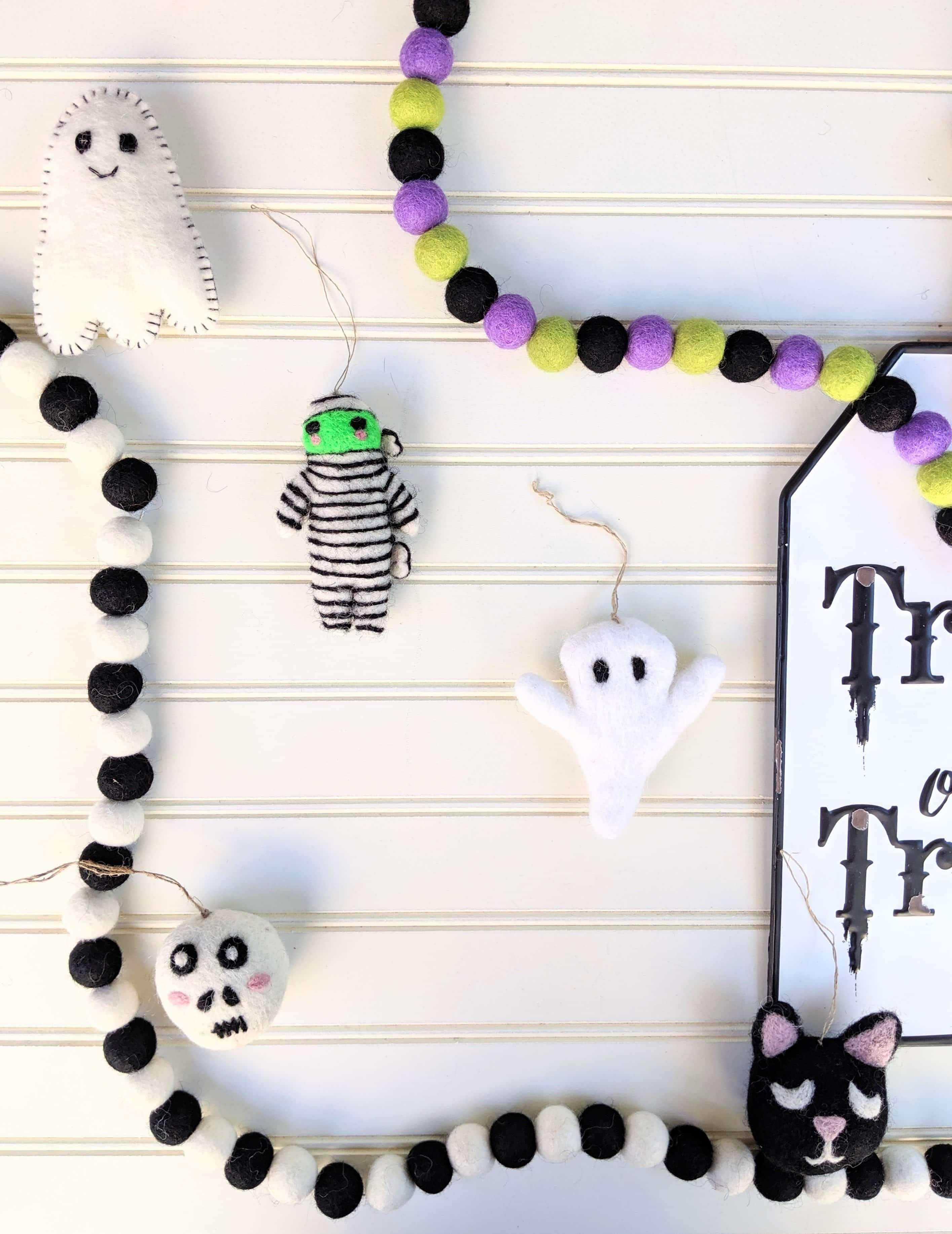 Hocus Pocus - Eco Garland
