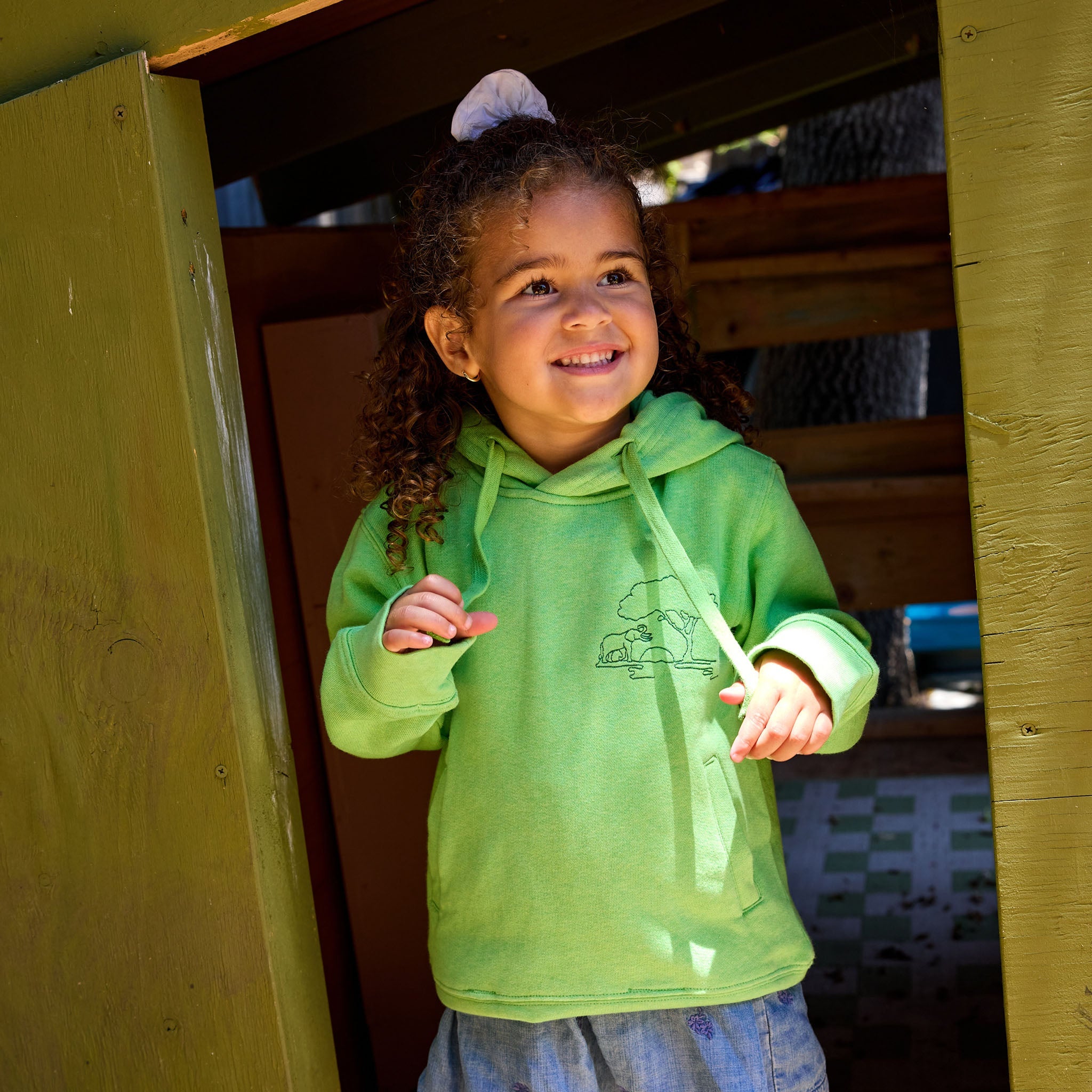 Kids' green hoodie with elephant embroidery — Conscious Step