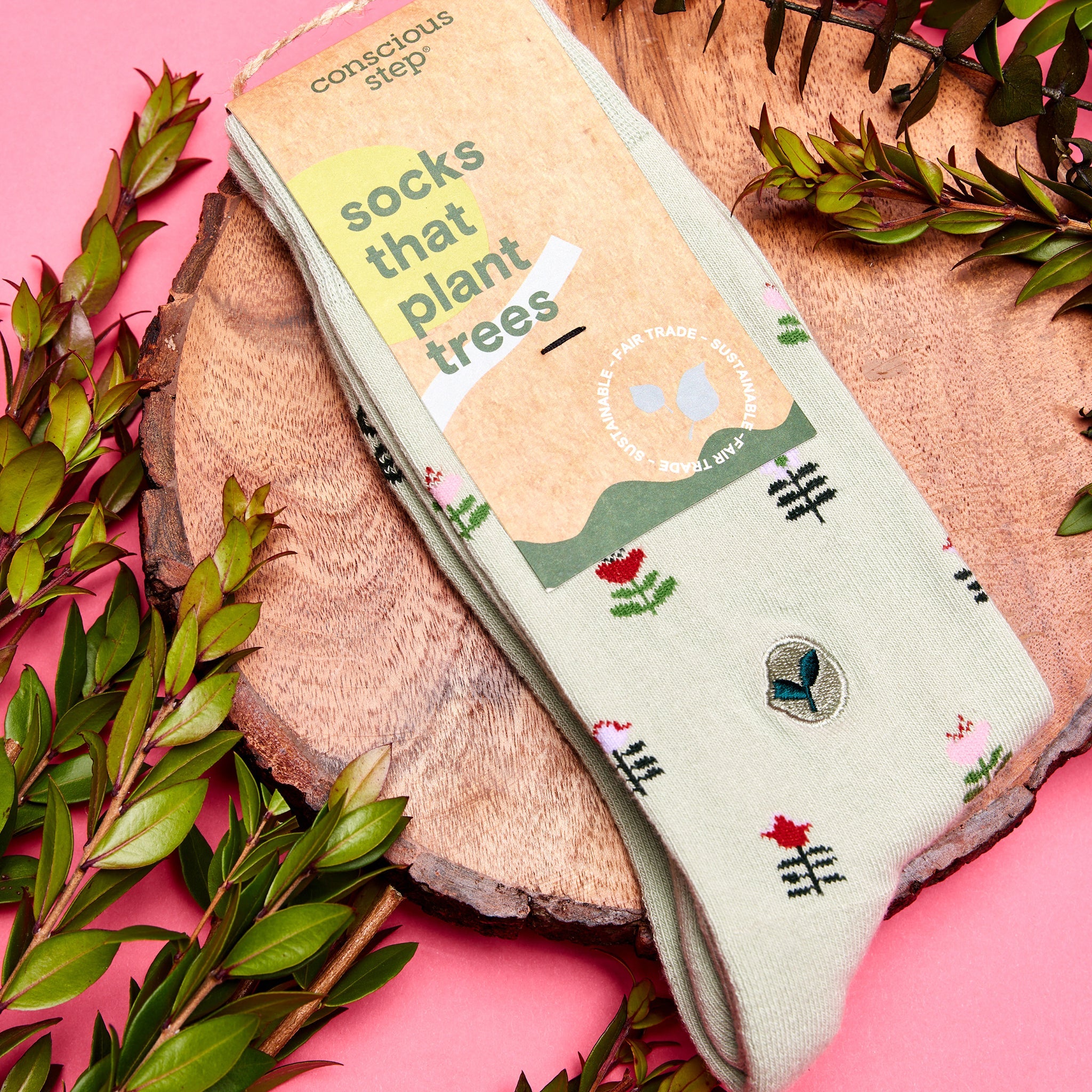 Pale green floral organic cotton crew socks — Conscious Step