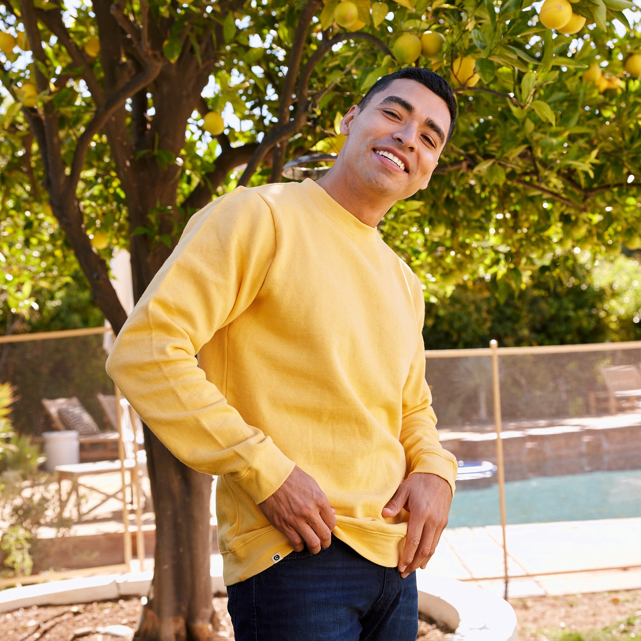 Yellow organic cotton SpongeBob crewneck — Conscious Step