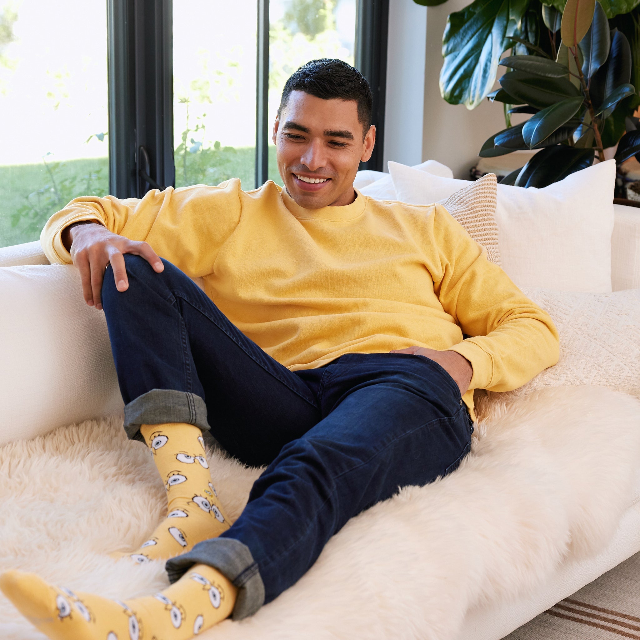 Yellow crewneck with SpongeBob embroidery — Conscious Step